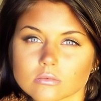 Tiffani-Amber Thiessen Desnuda
