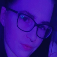 Tinchen98 Desnuda