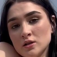 Tits Mcgee Desnuda