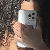 Uhhliar Desnuda