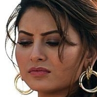 Urvashi Rautela Desnuda