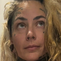 Vero Venturing Desnuda