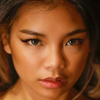 Victoria Eik Desnuda