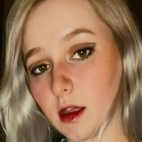 y0urnerdywh0re Desnuda