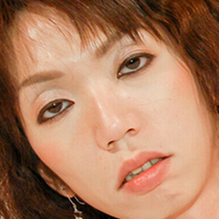 Yumiyumi Desnuda