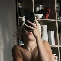 Zelentsova Nicole Desnuda