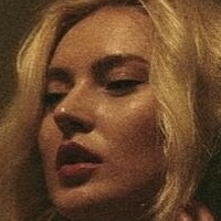 Zhanna Mioch Desnuda