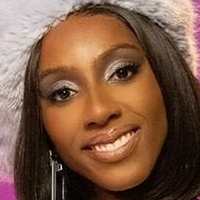 Ziwef Desnuda